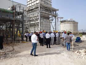 بازدید رئیس‌ هیئت‌رئیسه صندوق‌های بازنشستگی از شرکت مایع‌سازی گاز طبیعی ایران